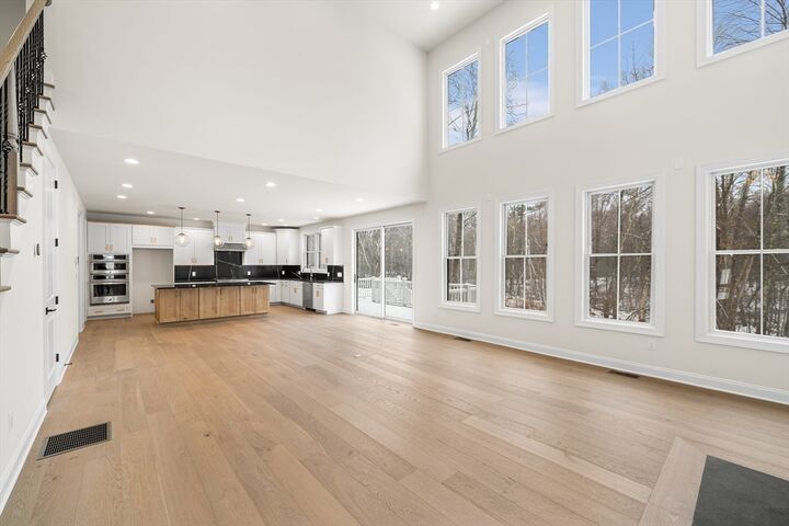 Property Photo:  1 Town Line Rd 18  MA 01749 