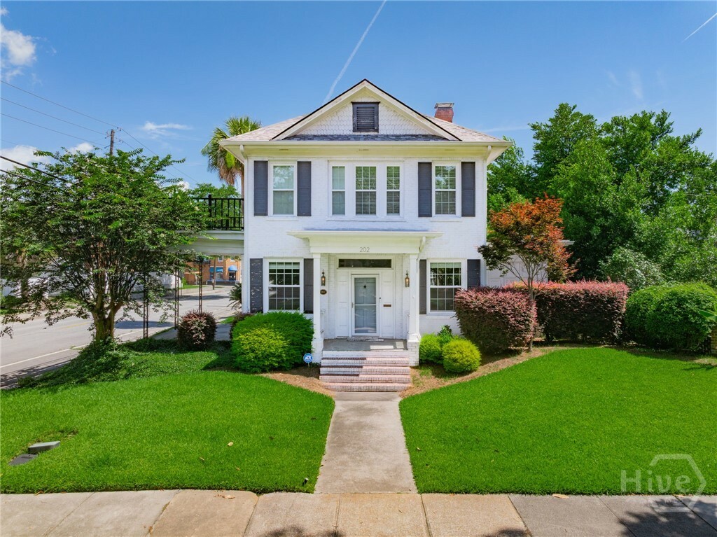 202 E 49th Street  Savannah GA 31405 photo
