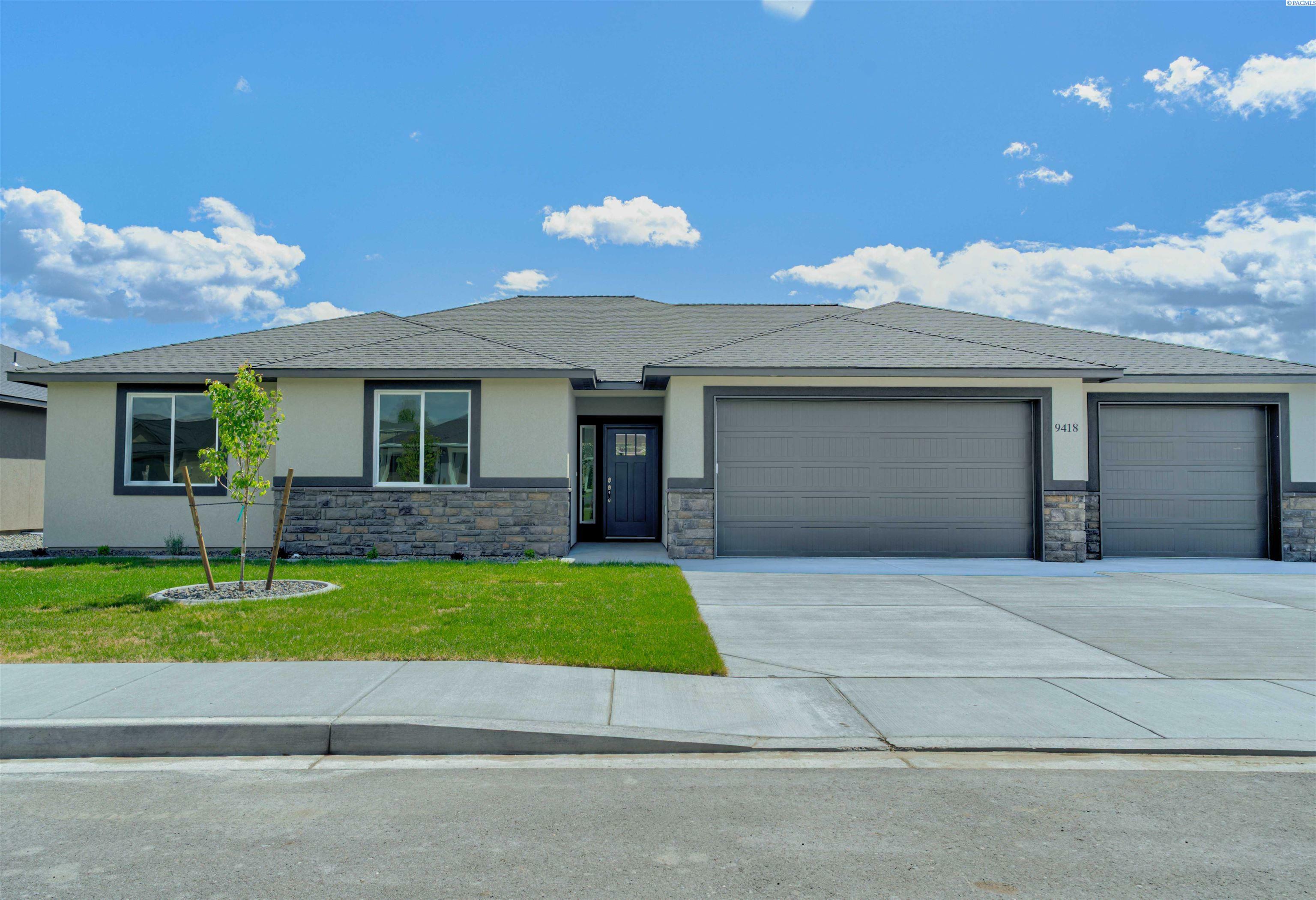 Property Photo: 9418 Balflour Ct WA 99301