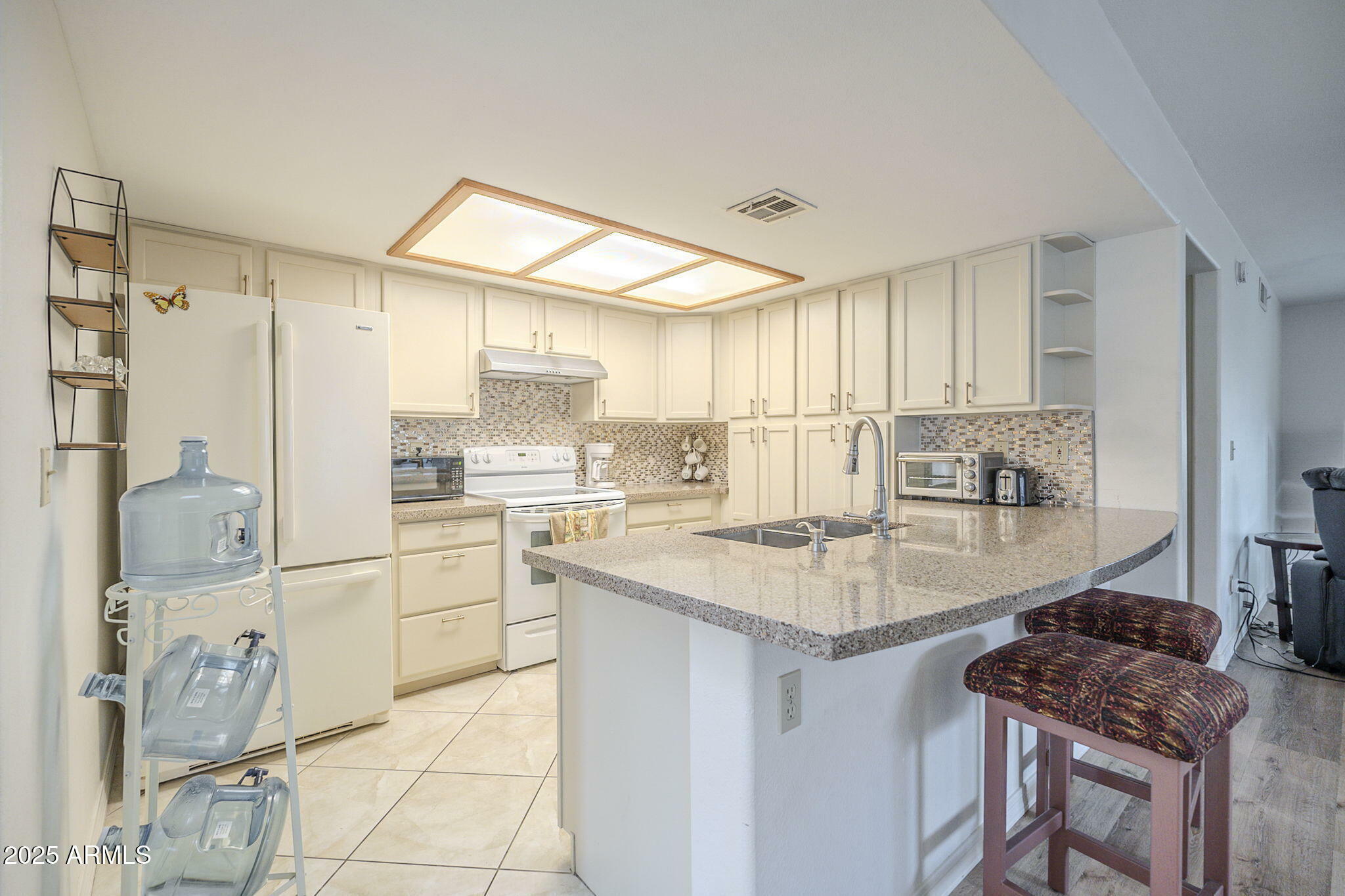 Property Photo:  1021 S Greenfield Road 1213  AZ 85206 