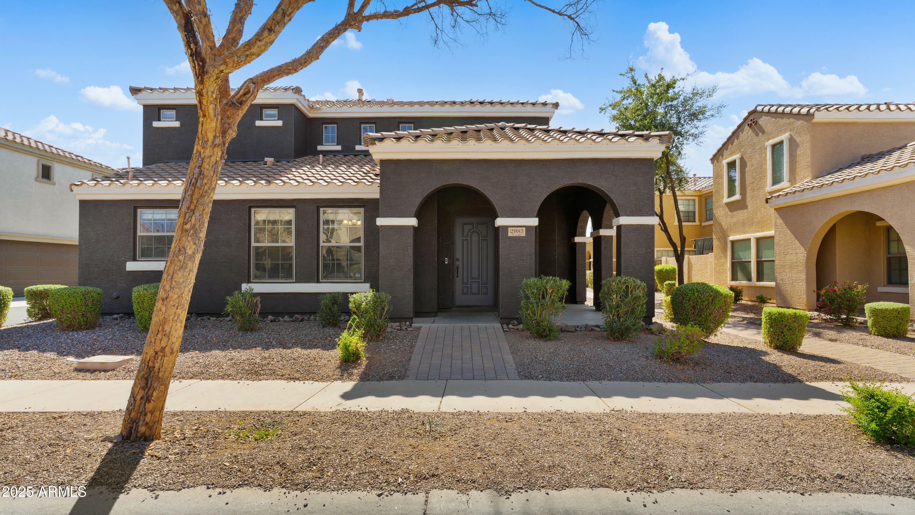 Property Photo: 2983 E Harrison Street AZ 85295