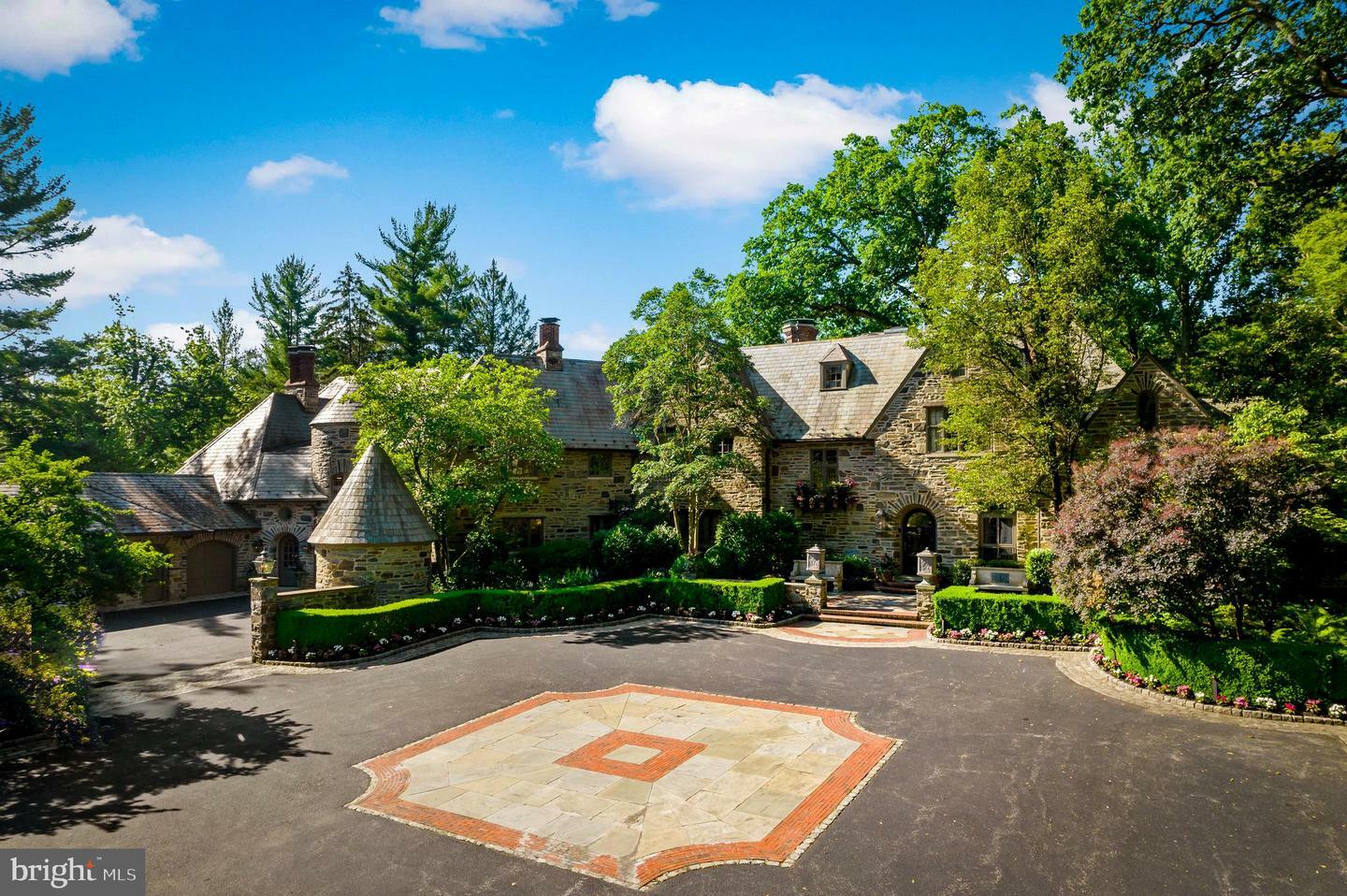 Property Photo: 26 Old Gulph Road PA 19035