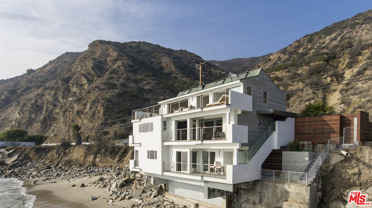 Property Photo: 19562 Pacific Coast Hwy CA 90265