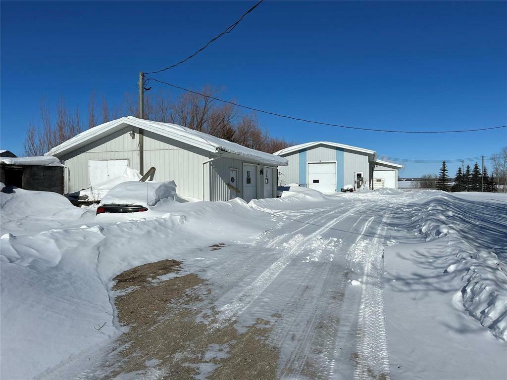 Photo de la propriété:  104146 Pth 16 Road  MB R0J 1E0 