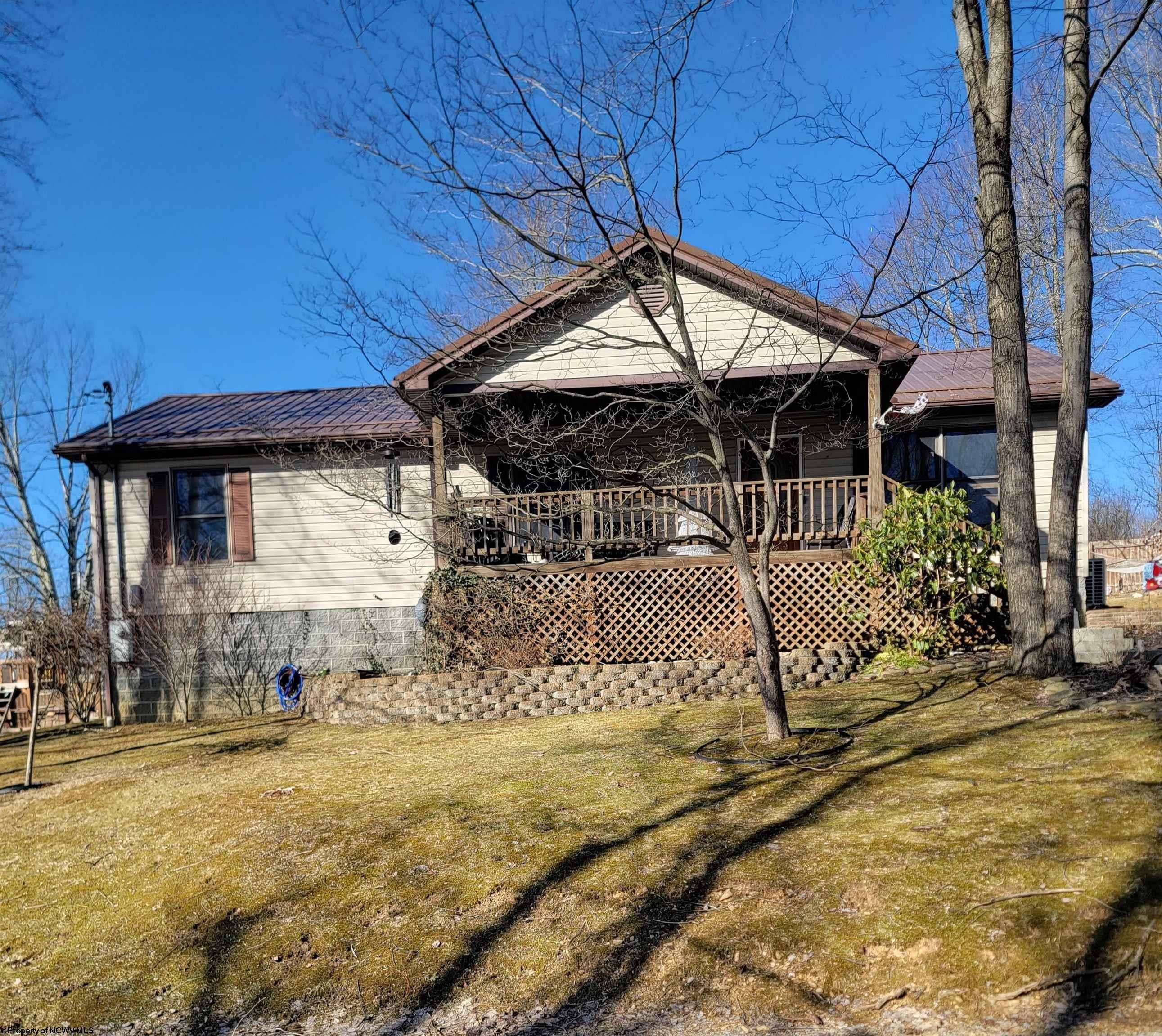 Property Photo:  69 Log House Lane  WV 26241 