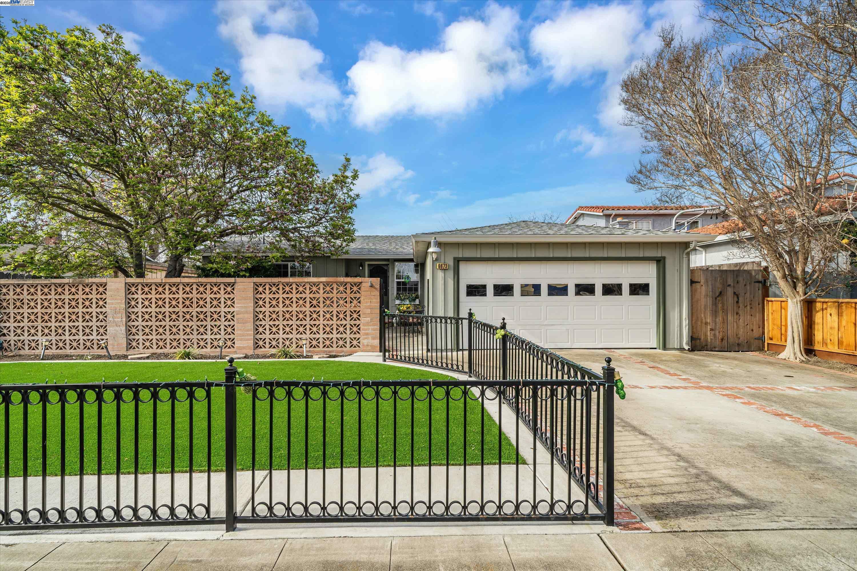 Property Photo:  6673 Mirabeau Dr  CA 94560 