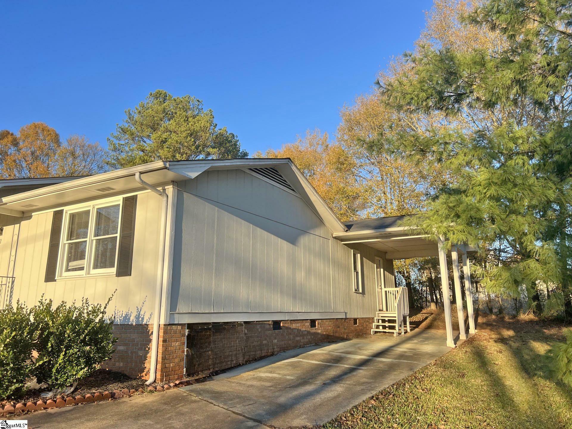 Property Photo:  217 Amanda Drive  SC 29630 