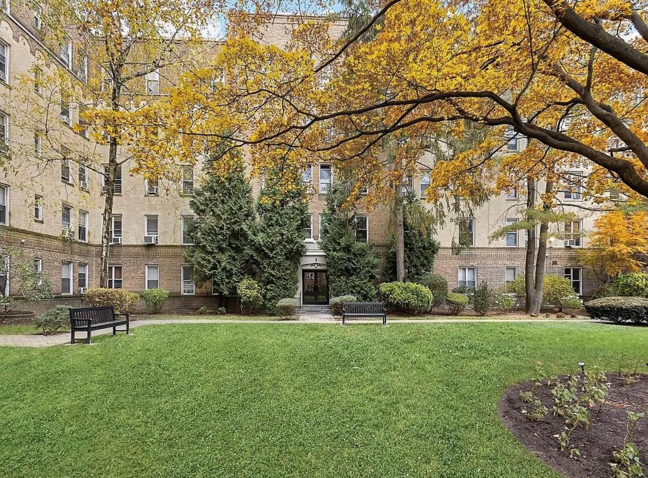 Property Photo: 472 Gramatan Avenue Bldg. 3, Unit N3 NY 10552