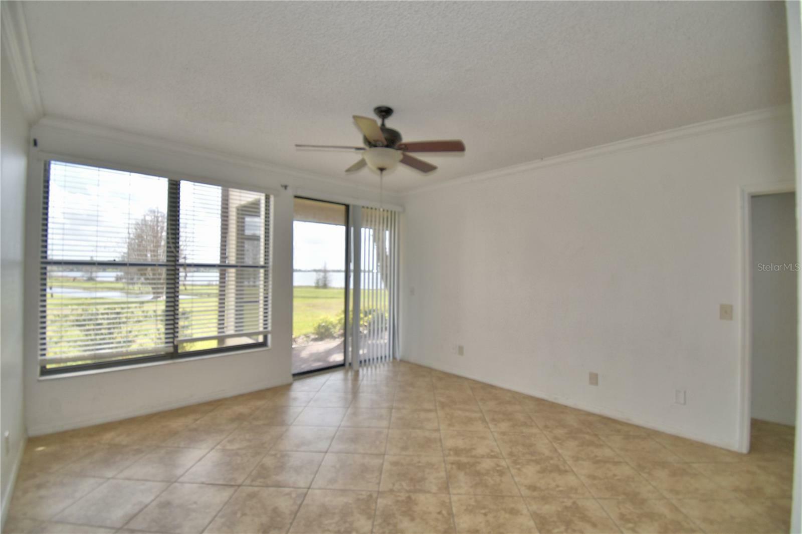 Property Photo:  404 Laurel Cove Way 404  FL 33884 