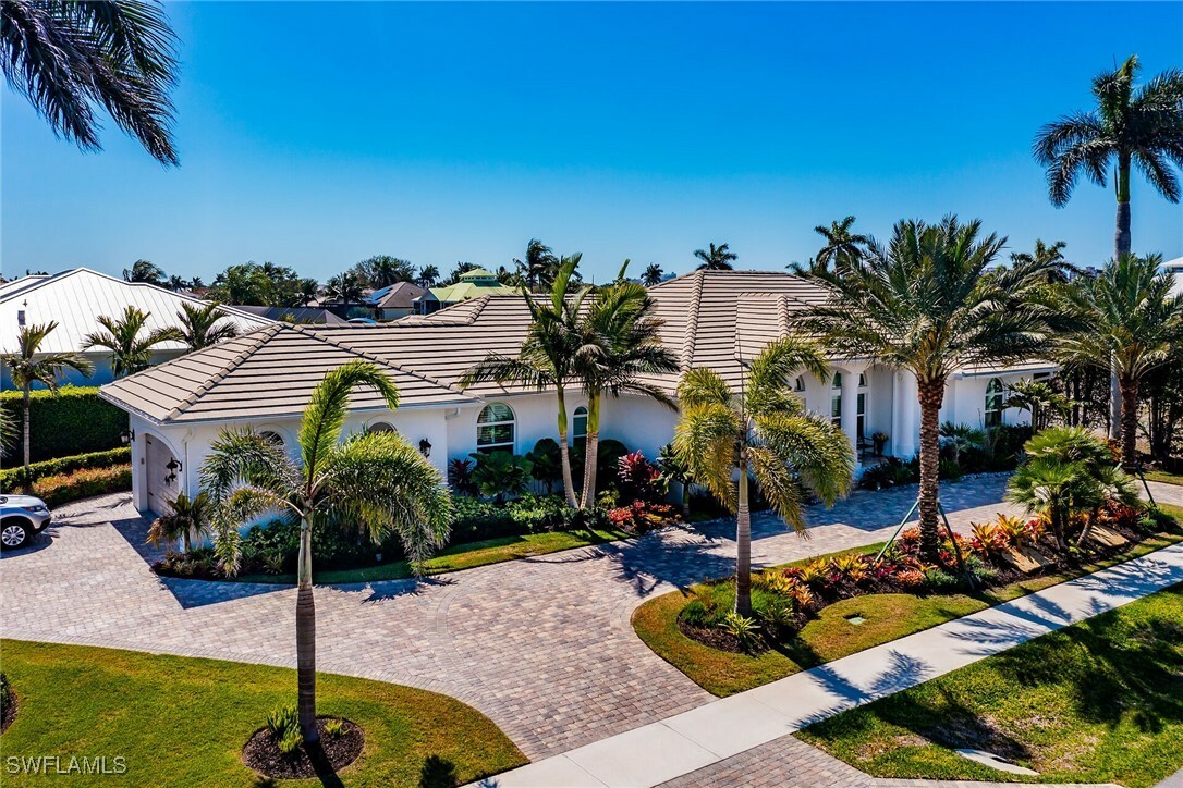 1015 Goldenrod Avenue  Marco Island FL 34145 photo