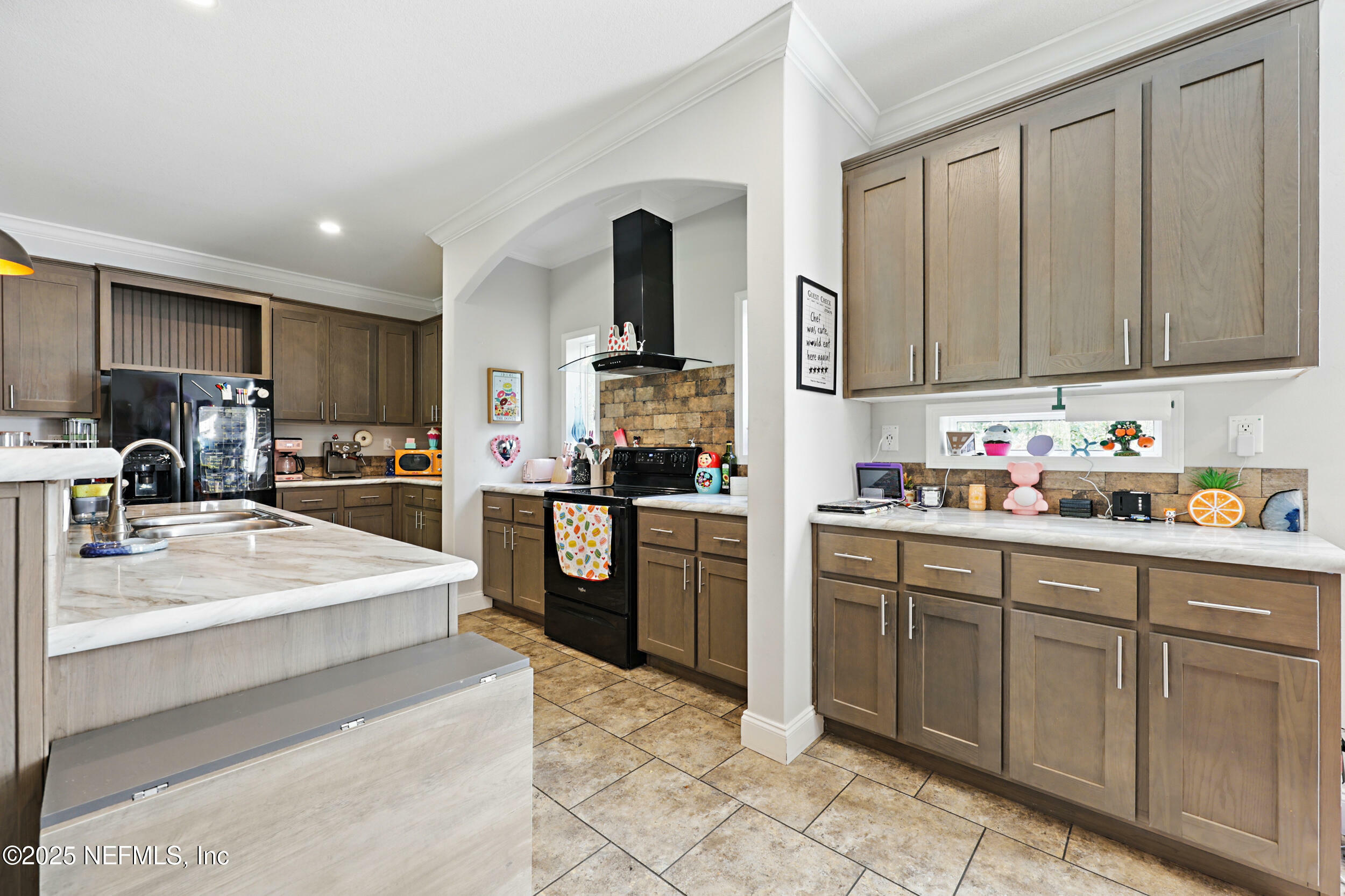 Property Photo: 1396 Delmar Street FL 32205