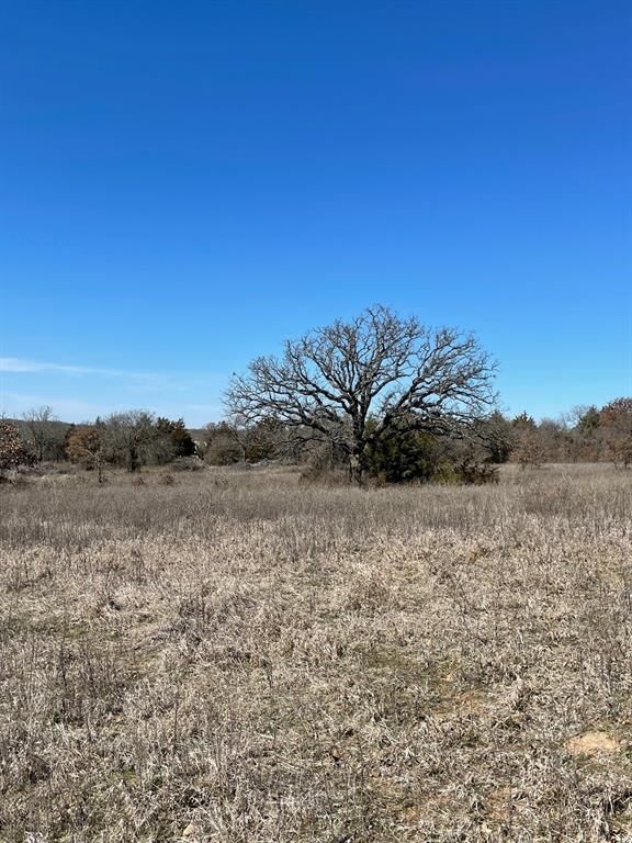 Property Photo: 342 Trailride Lane TX 76255