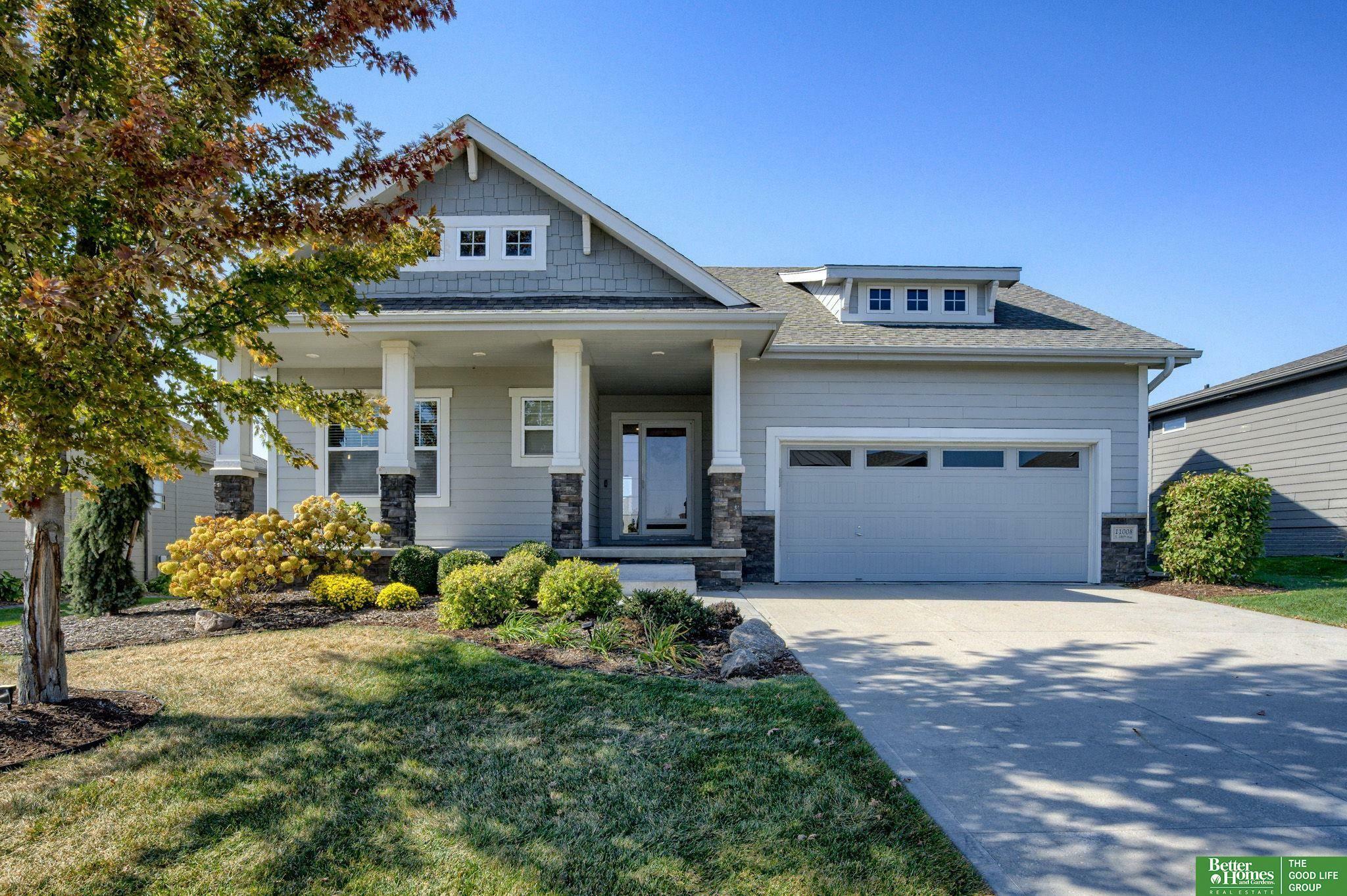 Property Photo: 11008 S 186th Avenue NE 68136