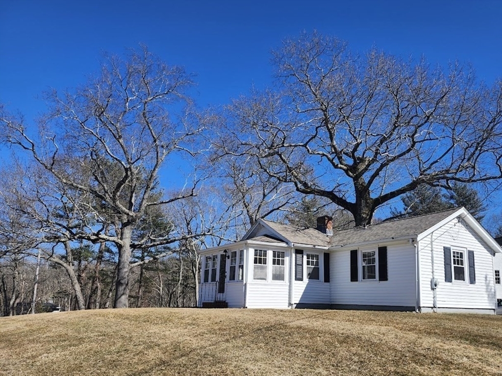 Property Photo:  932 Webster St  MA 02339 