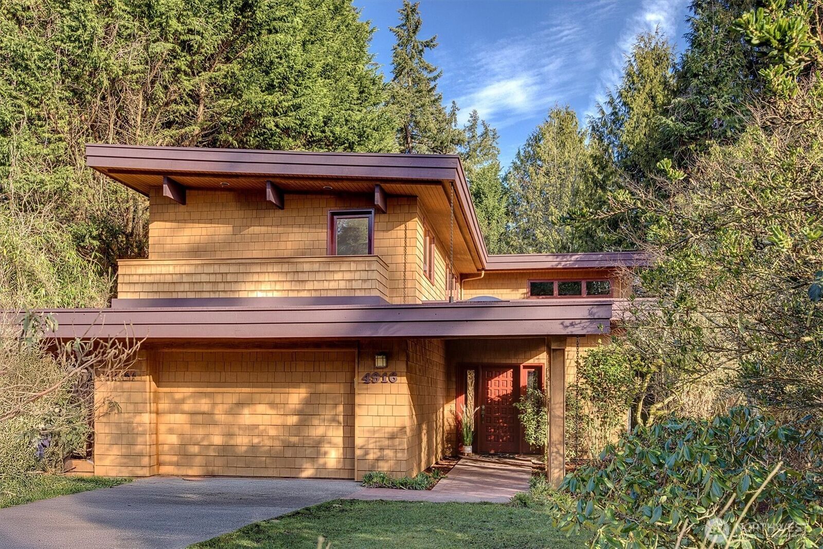 Property Photo:  4916 NE 97th Street  WA 98115 