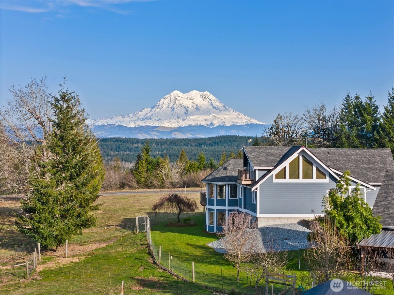 Property Photo:  44010  14th Avenue E  WA 98328 