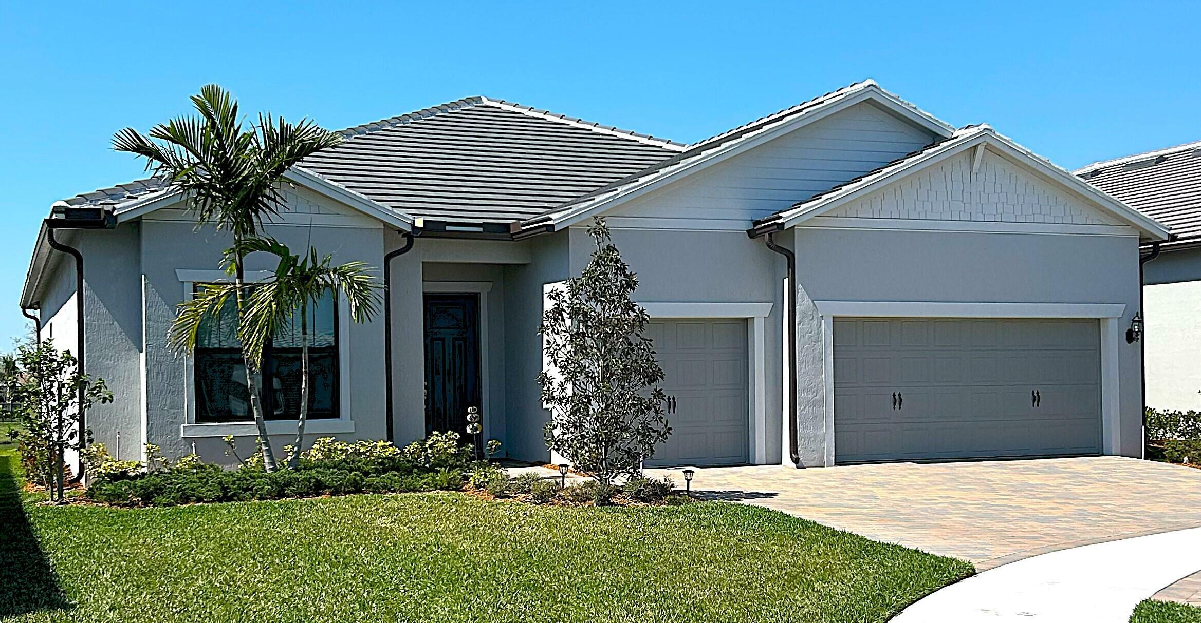 410 SE Vallarta Drive  Port Saint Lucie FL 34984 photo