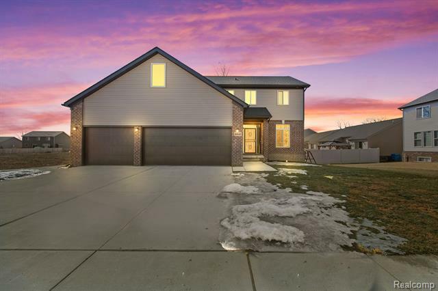 Property Photo: 30242 Weathervane Woods Drive MI 48048