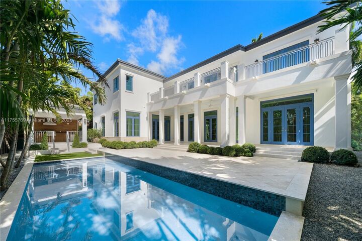 6644 Windsor Ln  Miami Beach FL 33141 photo