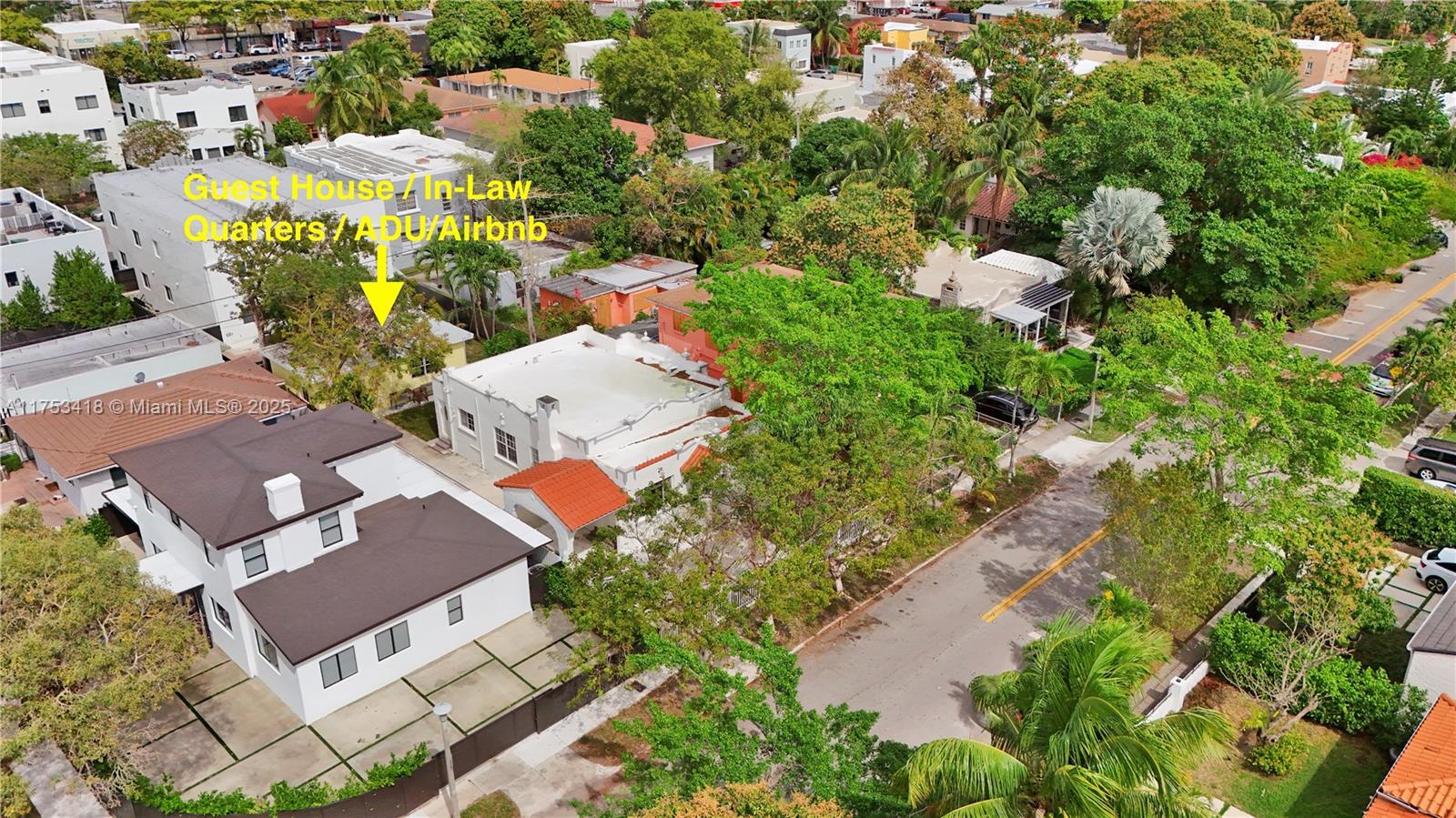 Property Photo: 1785 SW 10 St FL 33135