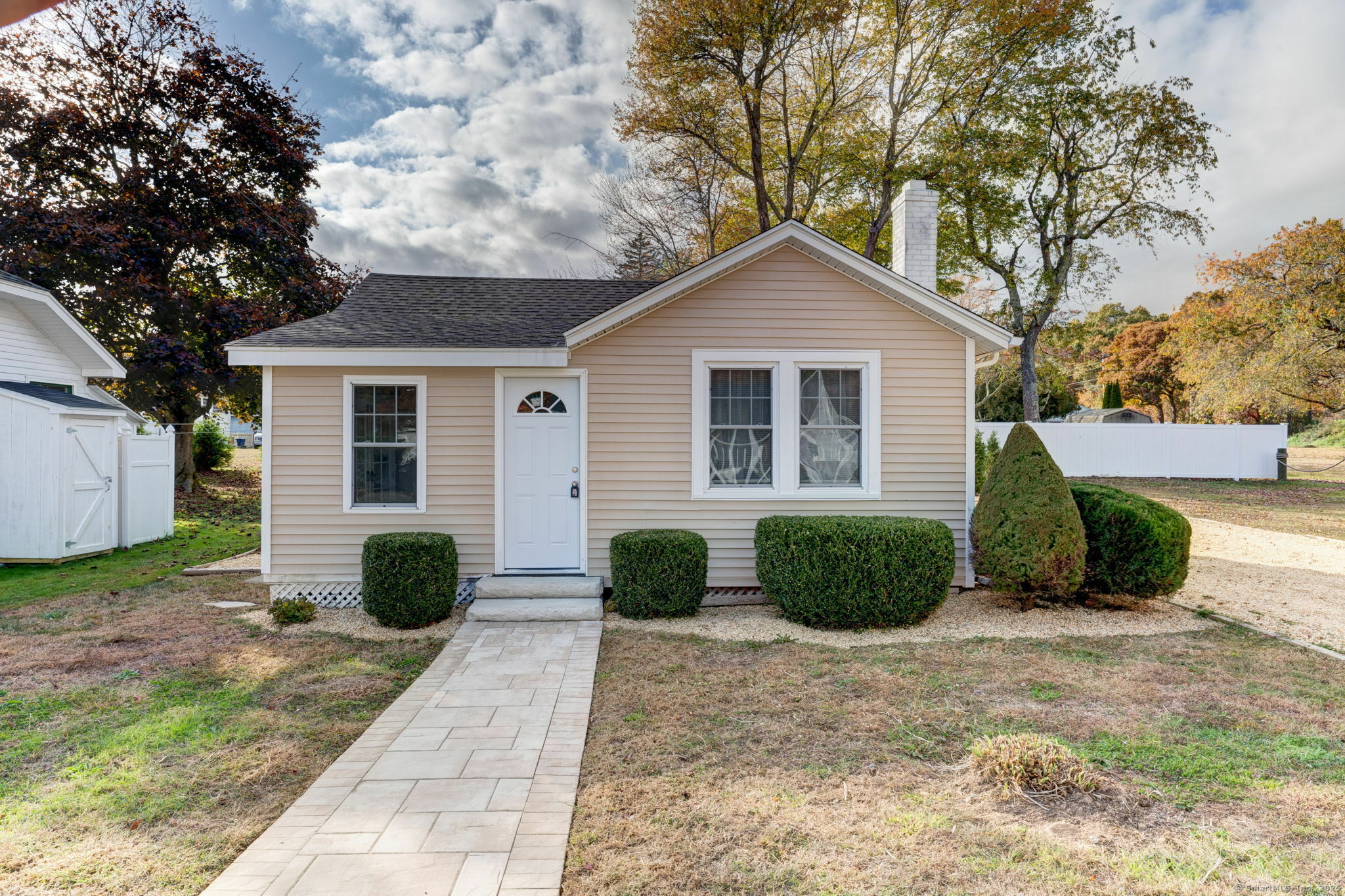 Property Photo: 308 Sound View Avenue CT 06371