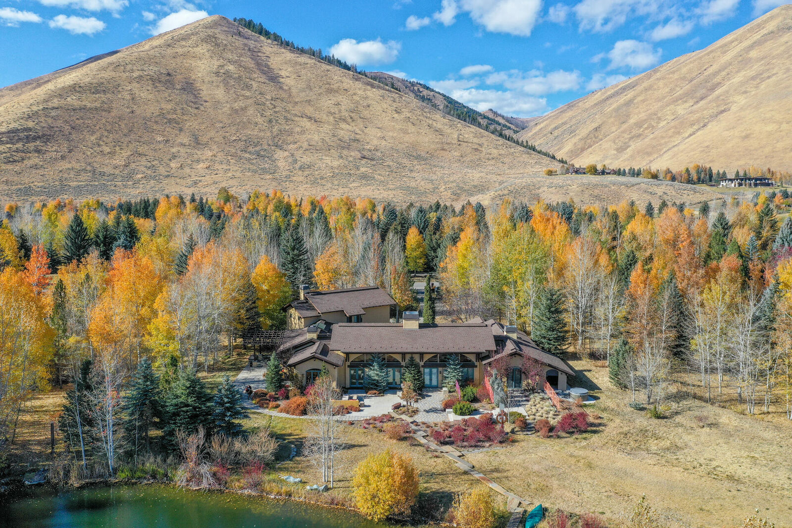 Property Photo:  35 Greenhorn Rd  ID 83333 