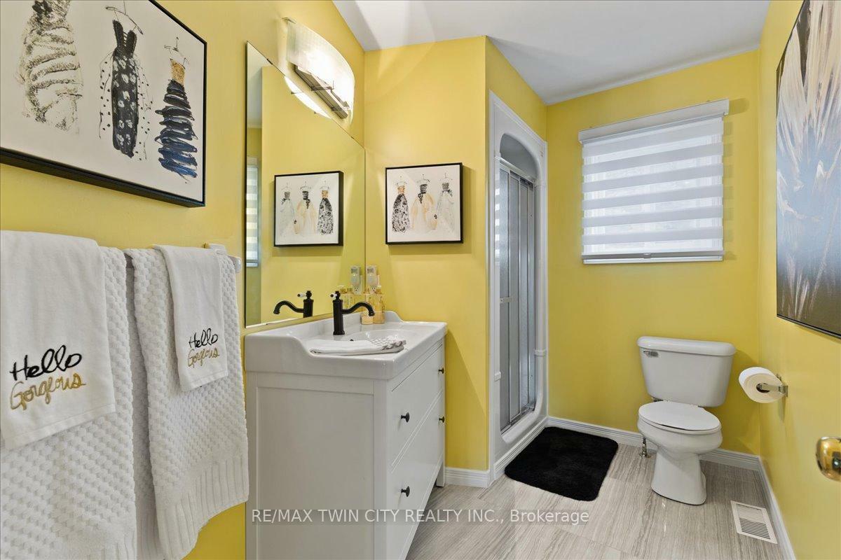 Property Photo: 199 Saginaw Parkway 55 ON N1T 1T9