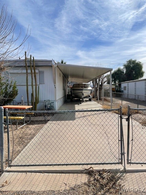 Property Photo: 7834 S Cardinal Drive AZ 86440
