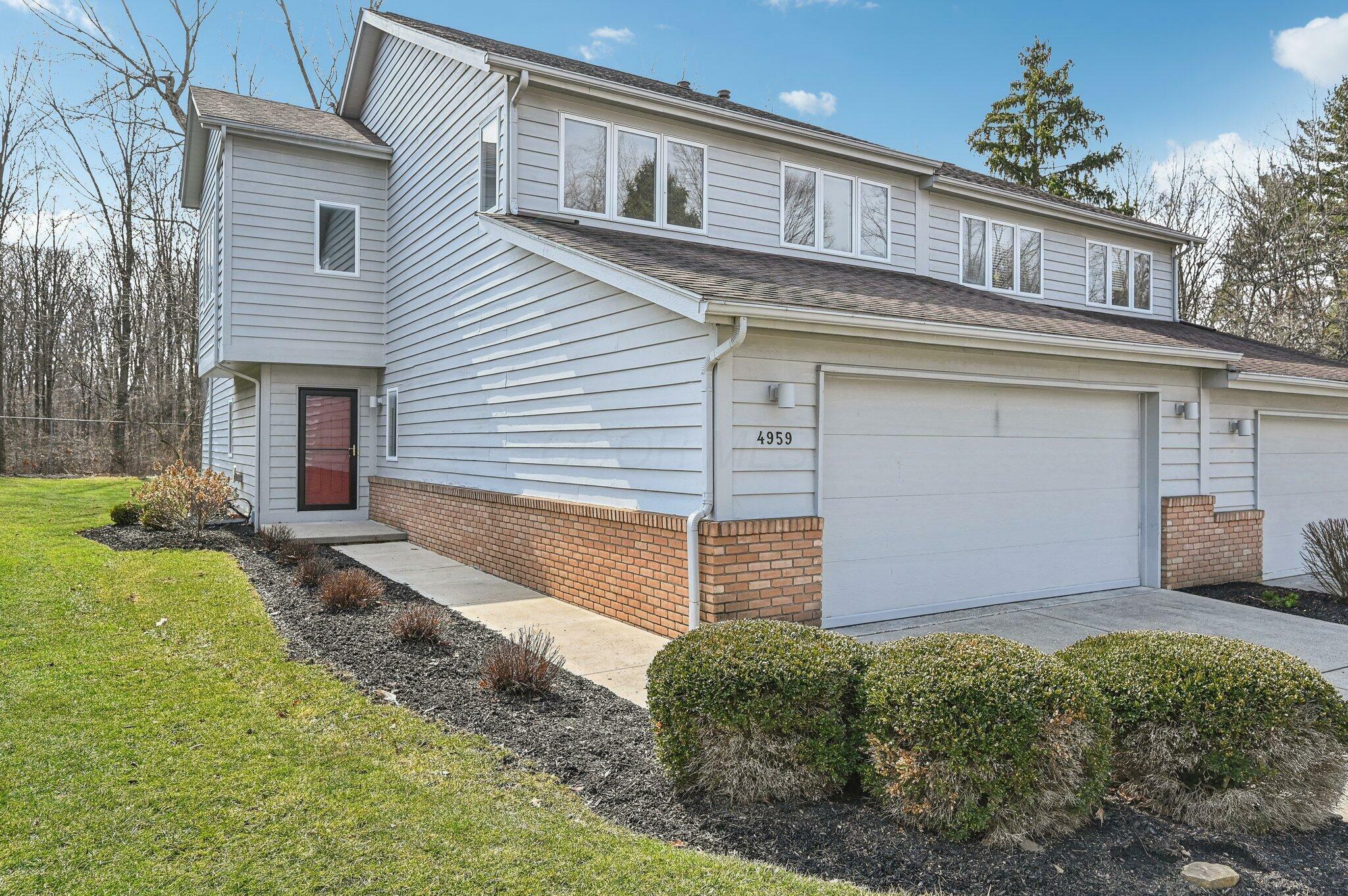 4959 Blendon Pond Drive  Westerville OH 43081 photo