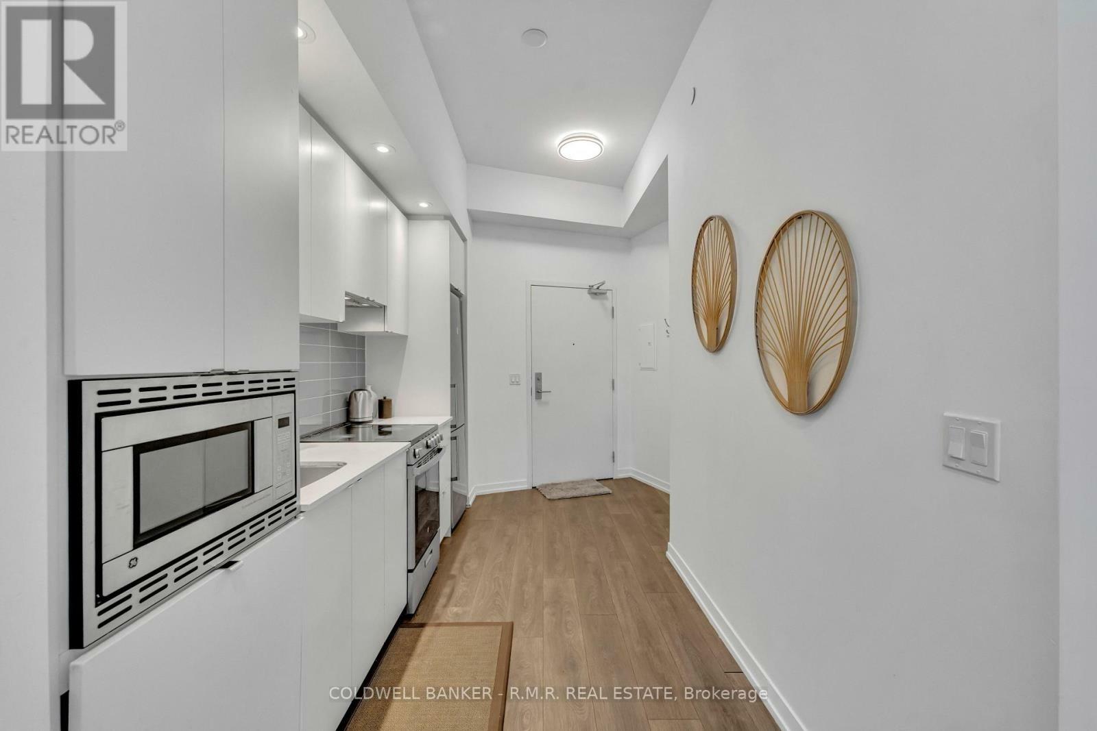 Property Photo:  49 East Liberty Street 2601  ON M6K 0B2 