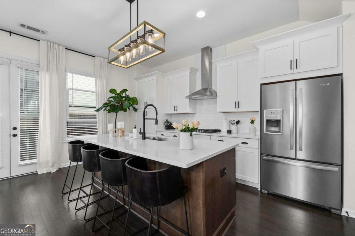 Property Photo: 3933 Danube Lane 221 GA 30339