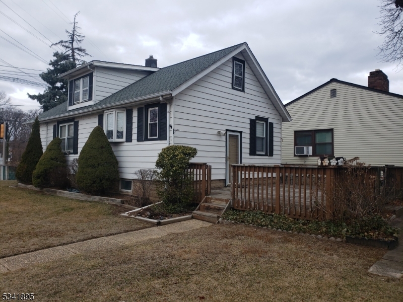 Property Photo:  2400 Woodbridge Ave  NJ 08817 