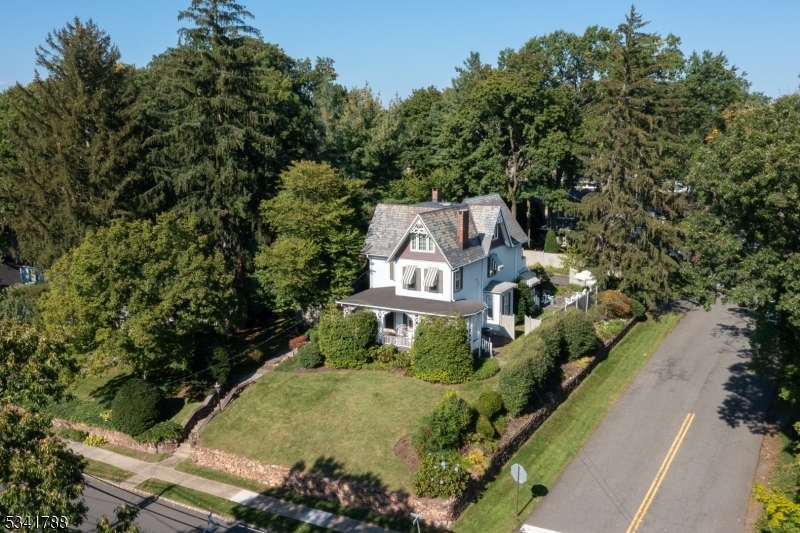 Property Photo: 306 N Chestnut St NJ 07090