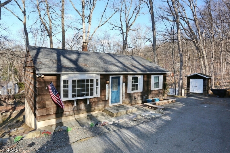 Property Photo: 416 Cupsaw Dr NJ 07456