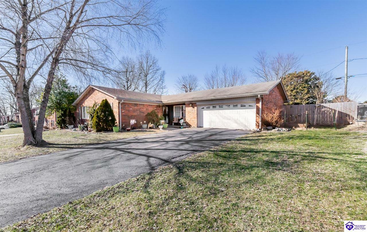 Property Photo:  238 Oakwood Drive  KY 42701 