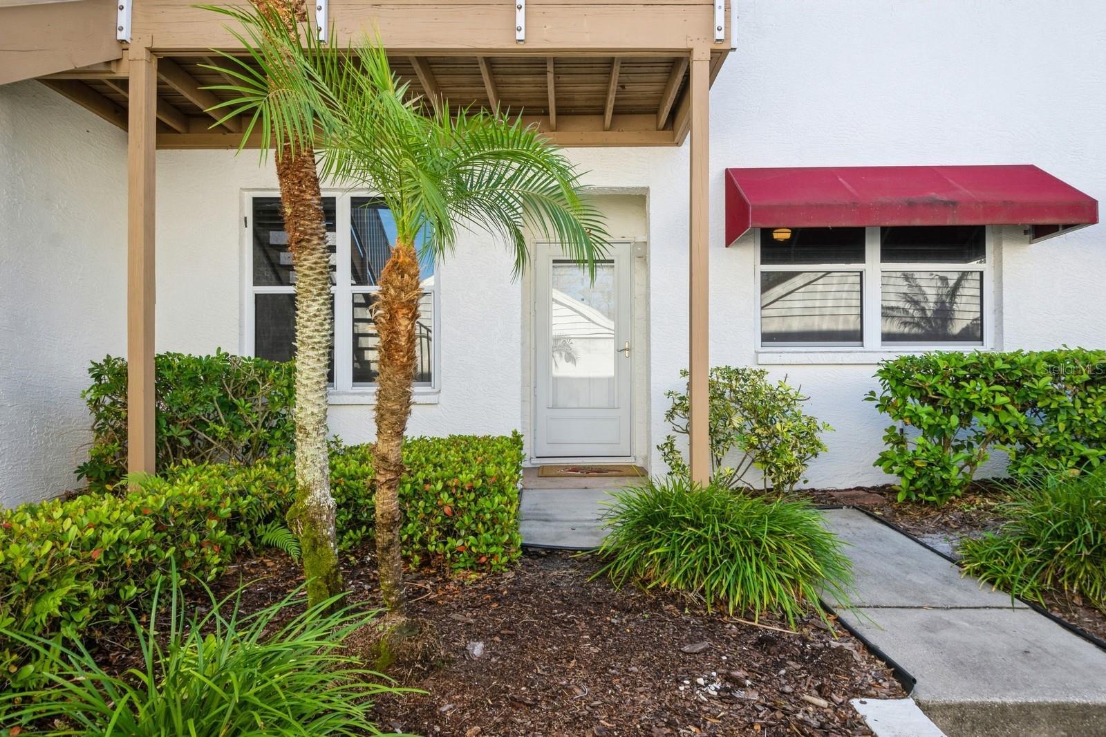 Property Photo:  1400 Water View Drive W 102  FL 33771 