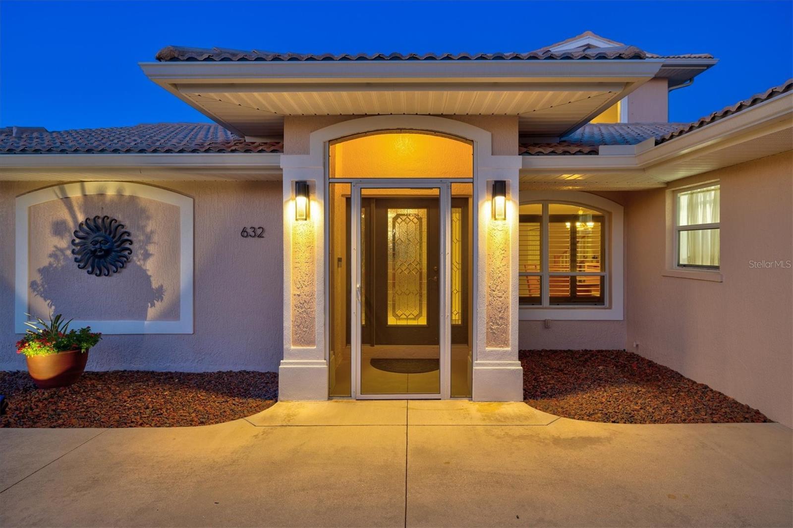 Property Photo:  632 Valencia Road  FL 34285 