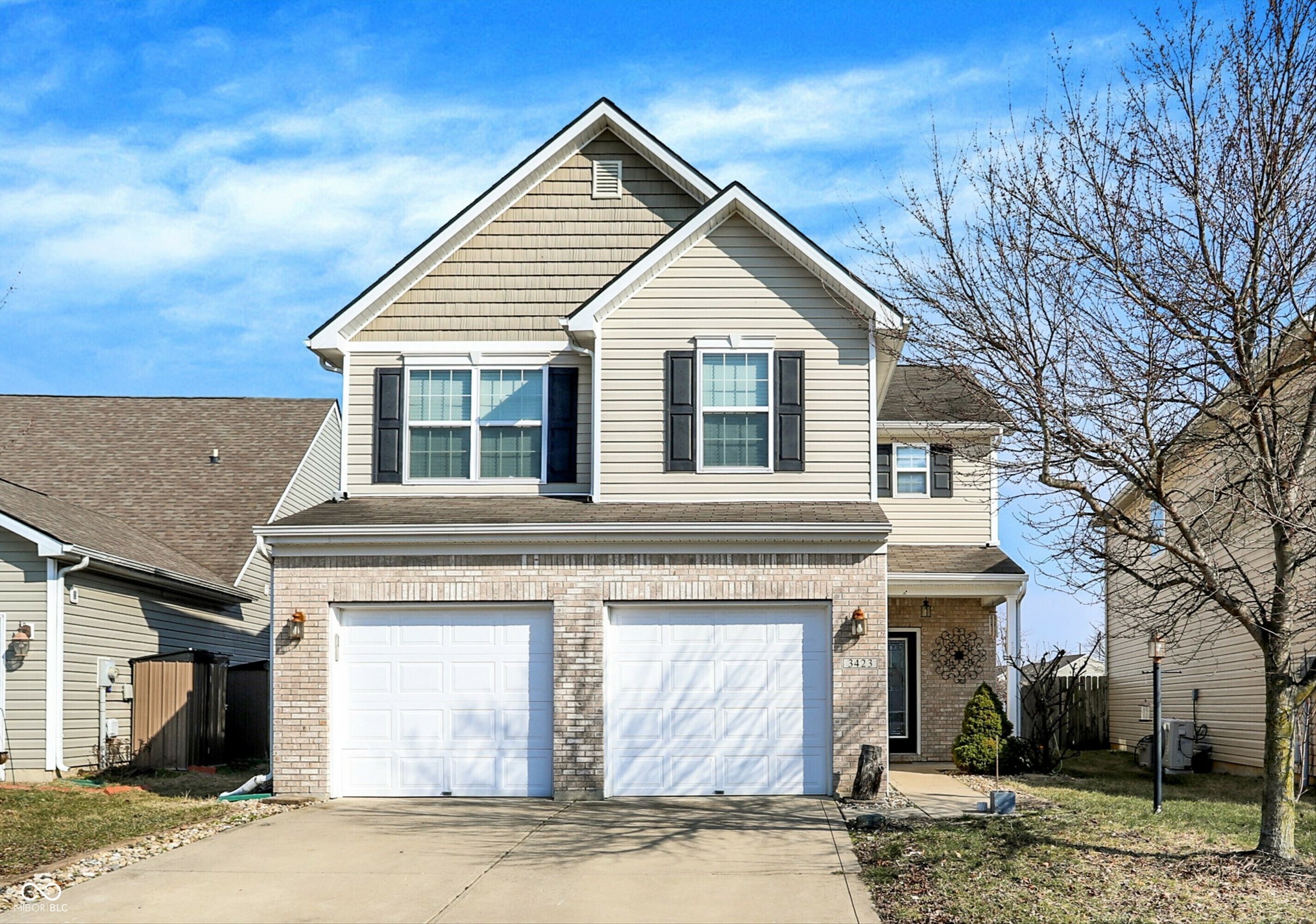 Property Photo: 3423 Shadow Bend Drive IN 47201