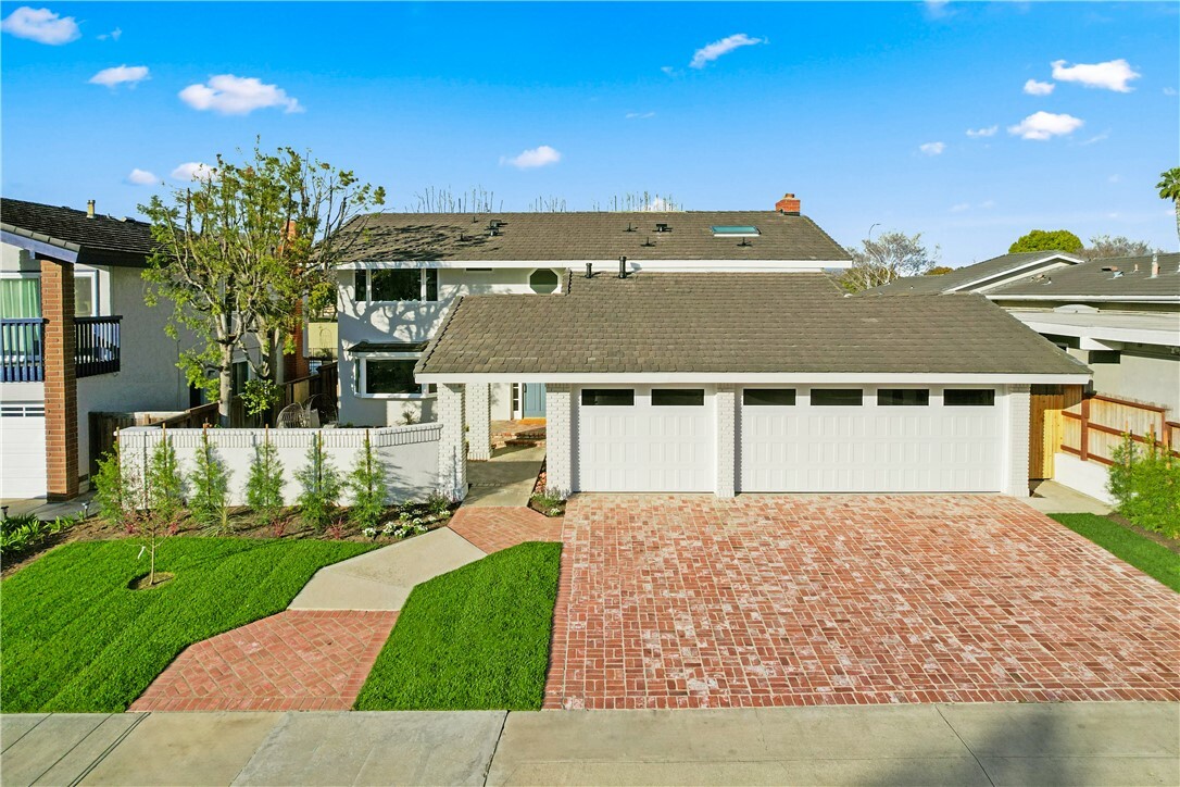 6781 Lawn Haven Drive  Huntington Beach CA 92648 photo