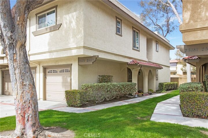 Property Photo: 25173 Oak Canyon Lane 4 CA 92630
