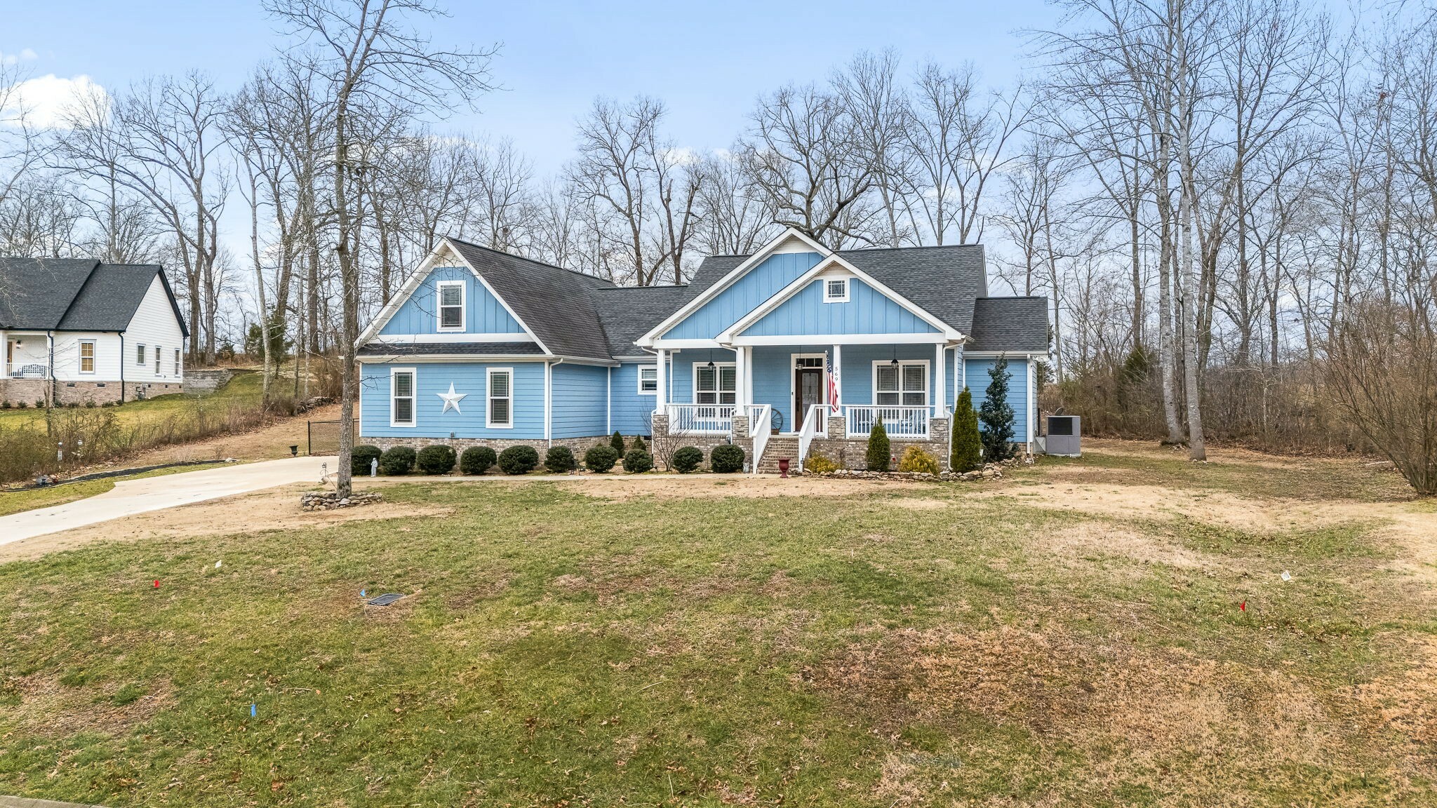 Property Photo:  569 Station Cir  TN 37388 