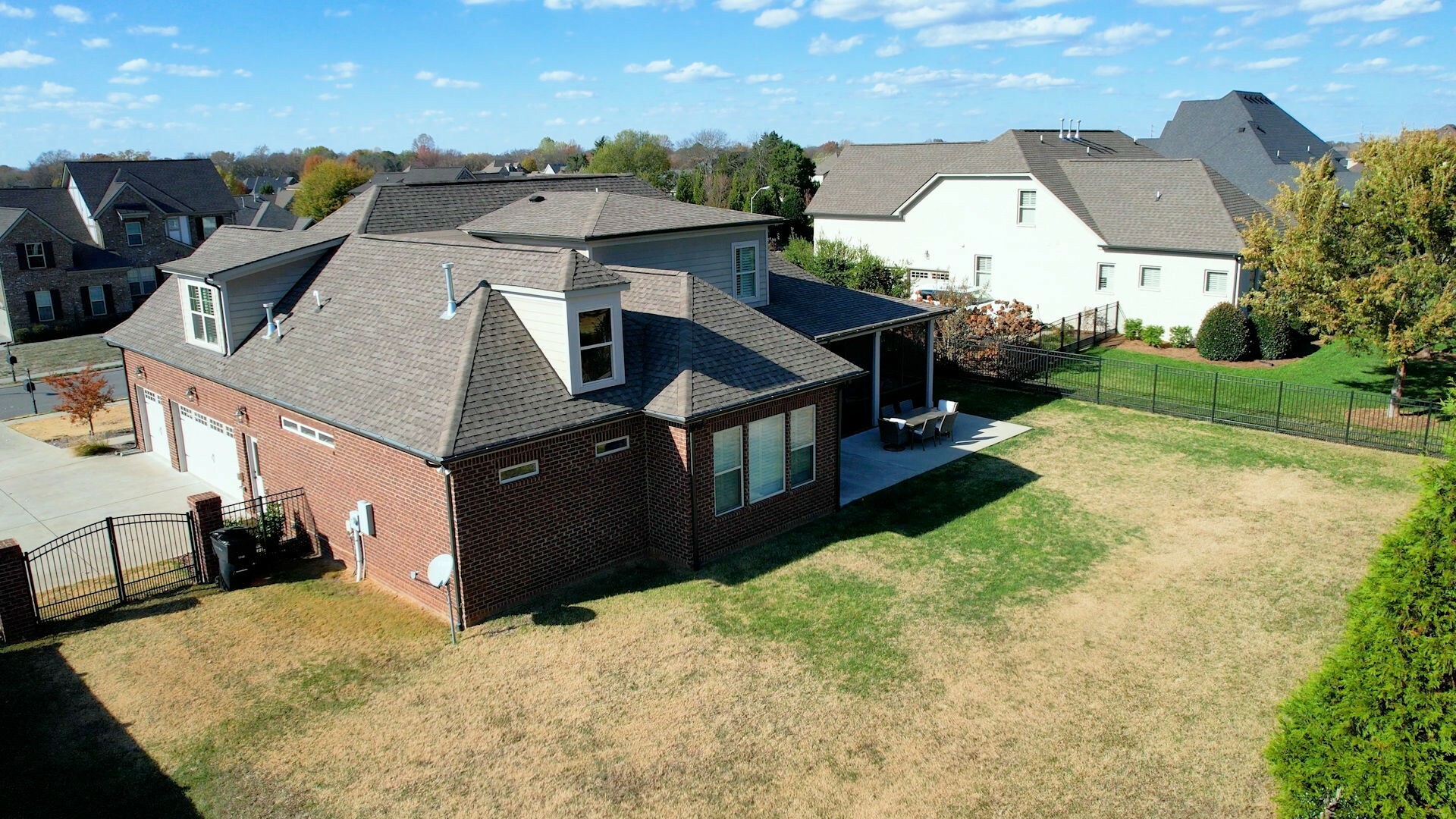 Property Photo:  2724 Hatteras Ct  TN 37129 