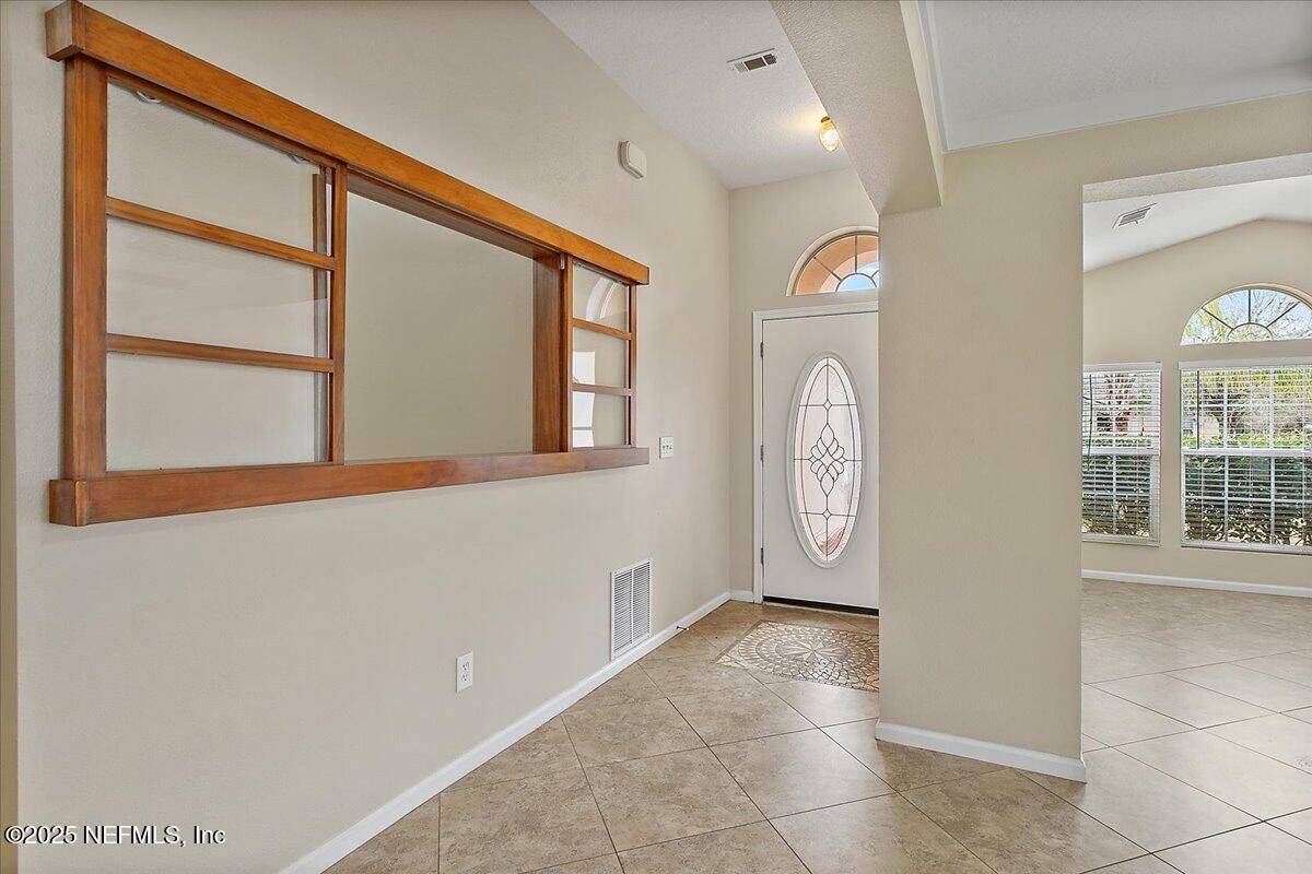 Property Photo: 448 S Hamilton Springs Road FL 32084