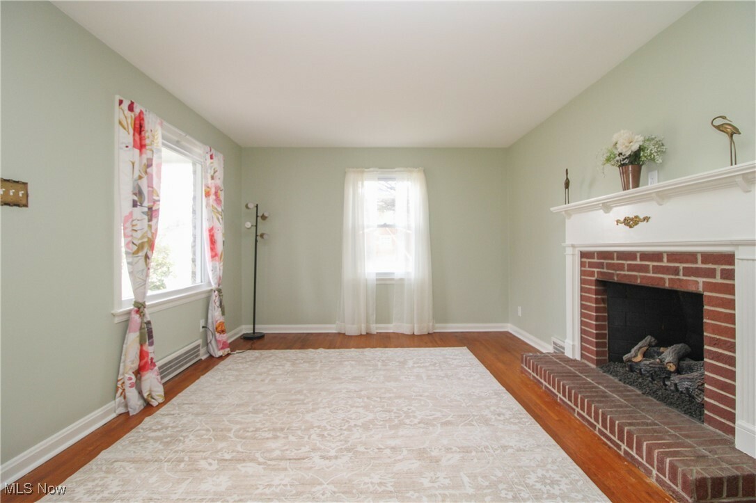 Property Photo: 705 S Schenley Avenue OH 44509