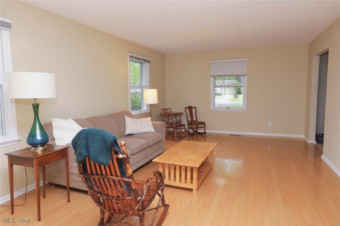 Property Photo:  613 Beech Street  OH 44074 