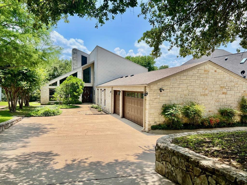 Property Photo: 5108 Comanche Vista Trail TX 76049