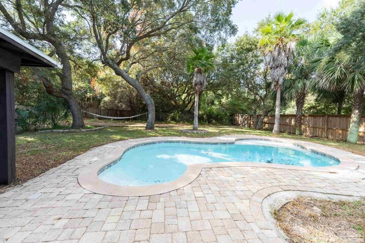 Property Photo:  4901 Mason Calle  FL 32563