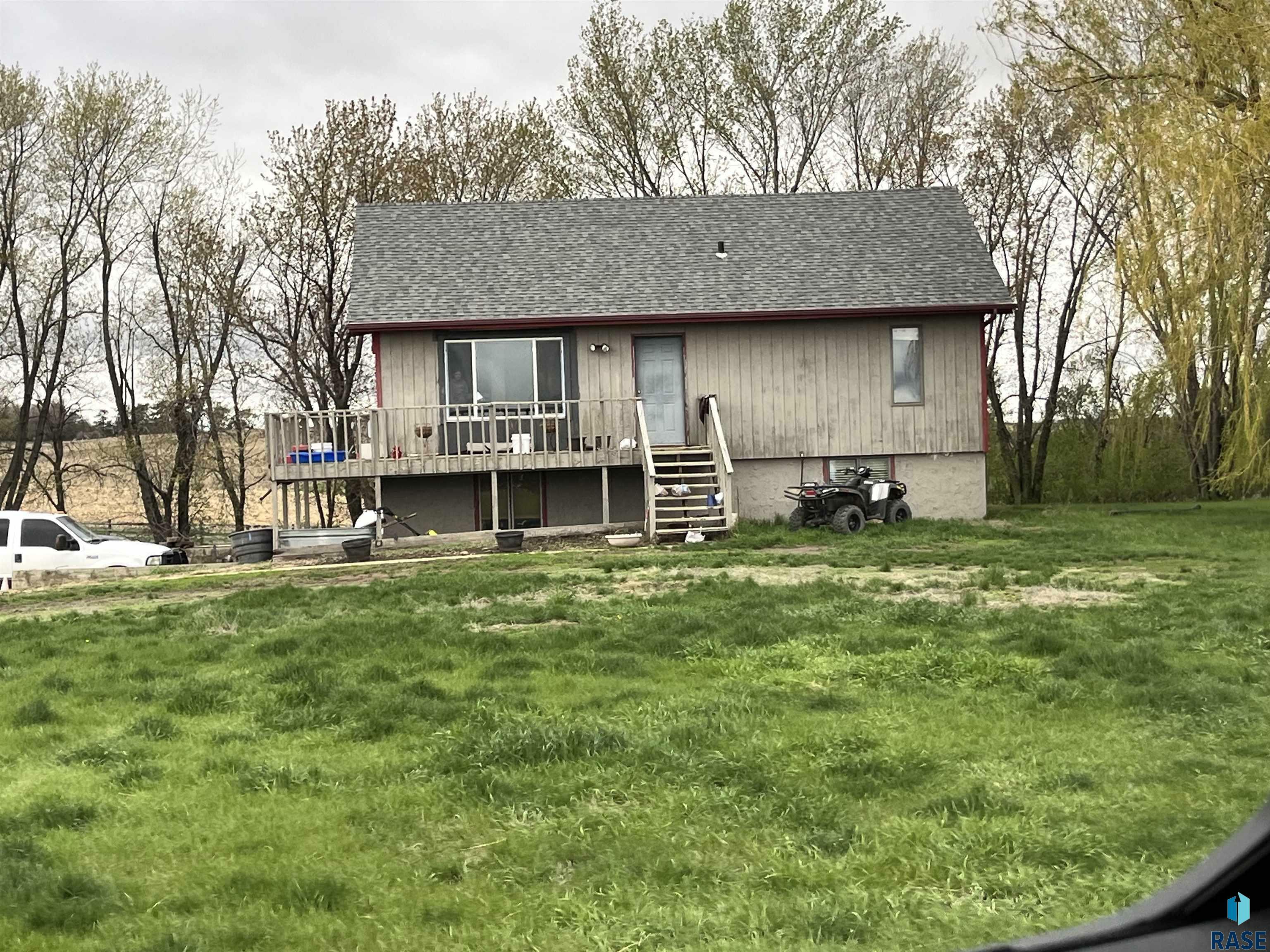 Property Photo:  25475 473rd Ave  SD 57003 