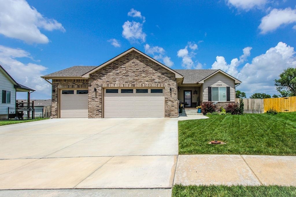 1249 S Sontag Circle  Derby KS 67037 photo
