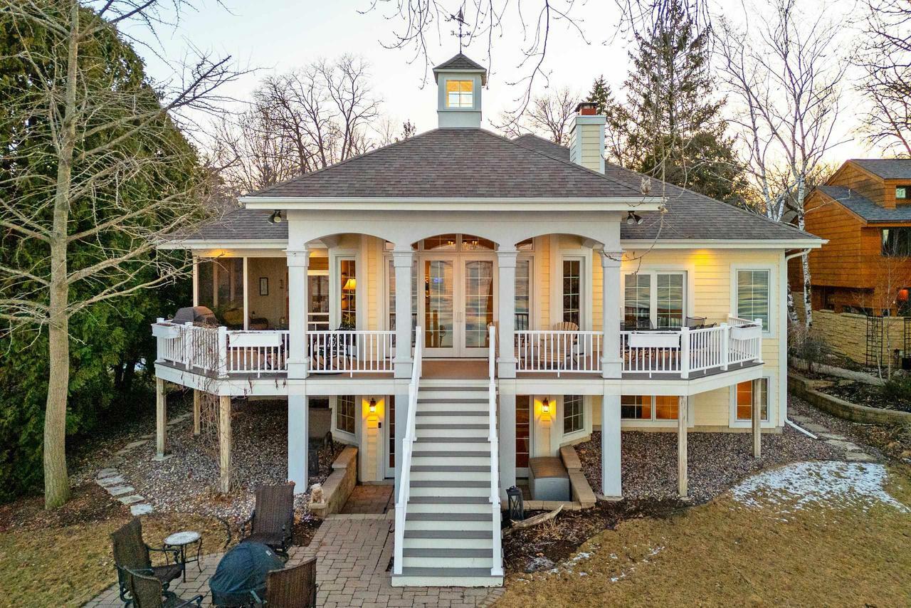 Property Photo: 1834 Camelot Drive WI 53705